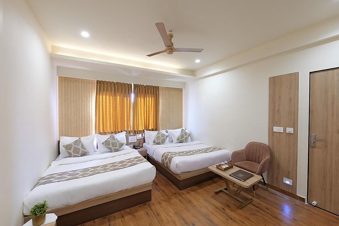 OYO Rooms Bani Park Bhrigu Marg 13/54