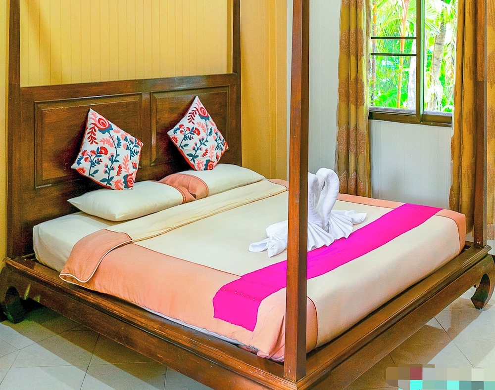 Standard, King Bed