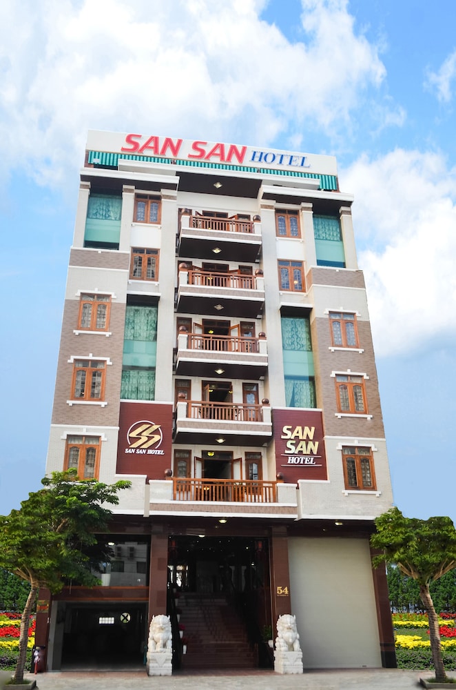San San Hotel 5/66
