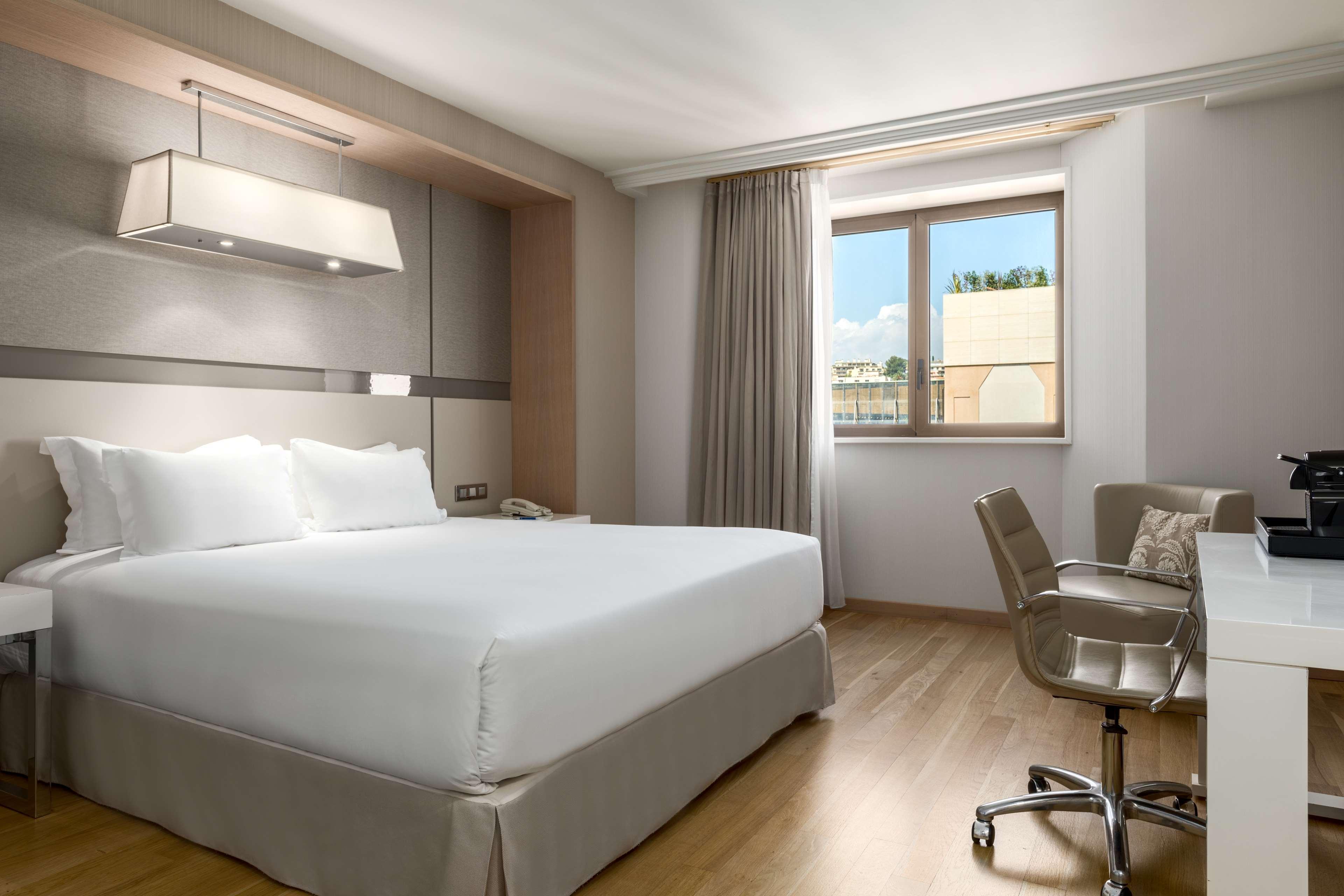 SUPERIOR, DOUBLE BED