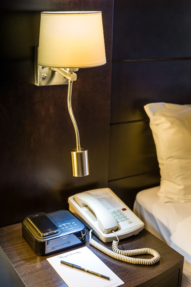 Auberge Royal Versailles 34/68
