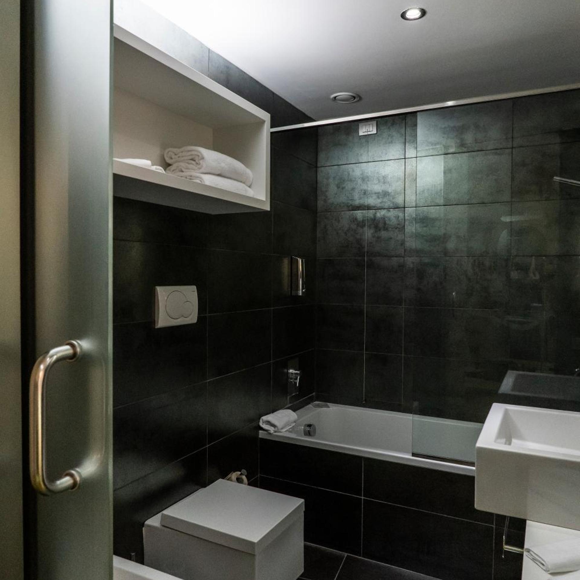 غرفة قياسية بسرير مزدوج أو سريرين منفصلين، A Point Arezzo Park Hotel 4/7