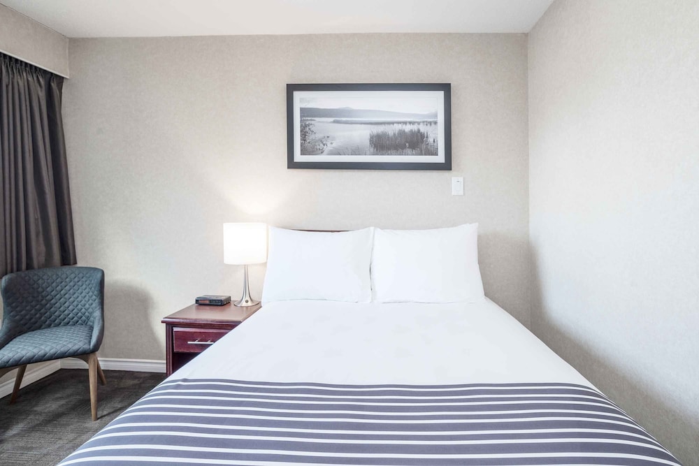 Sandman Hotel Cranbrook 19/47