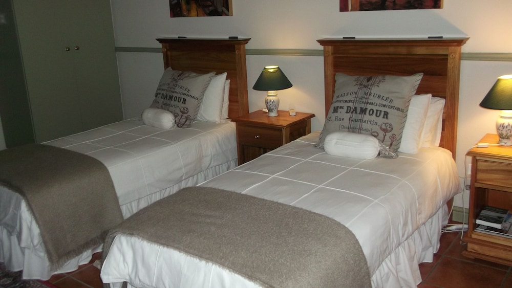 Housemartin Guest Lodge 17/46