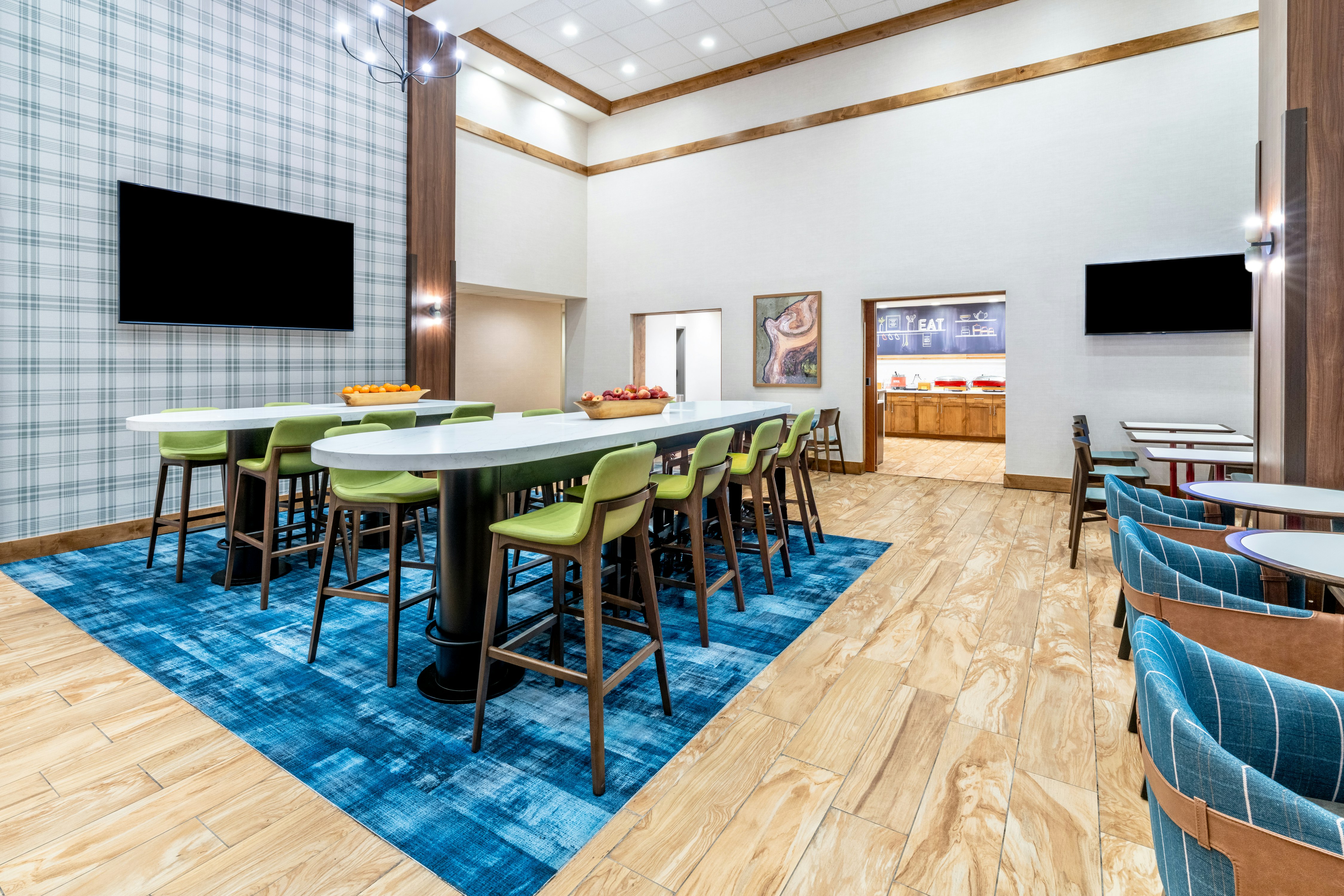 Hampton Inn & Suites Silverthorne 46/50