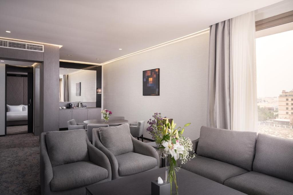فندق سكون(Sukoon Hotel Jeddah) 30/50