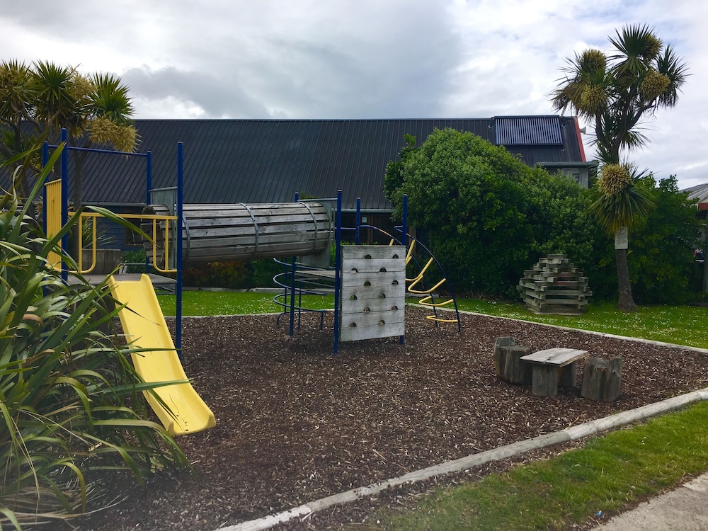 Dunedin Holiday Park &amp; Motels 40/47