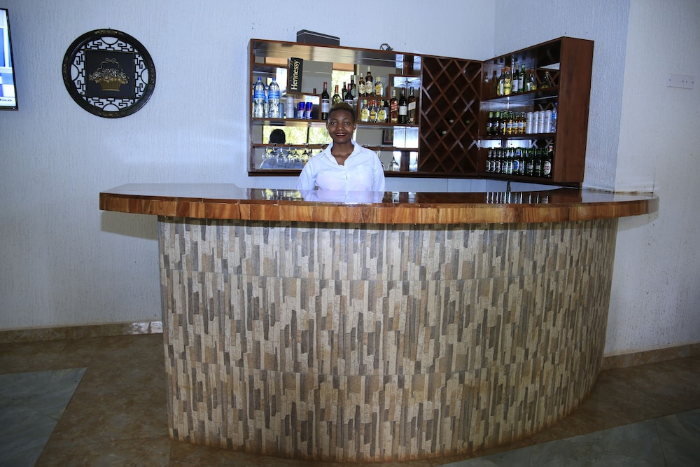 Sangana Lodge 5/50