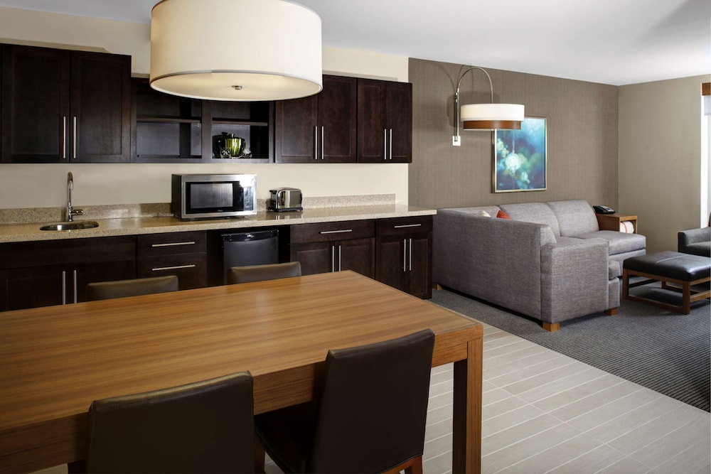 Hyatt Place Boulder Pearl Street 6/60