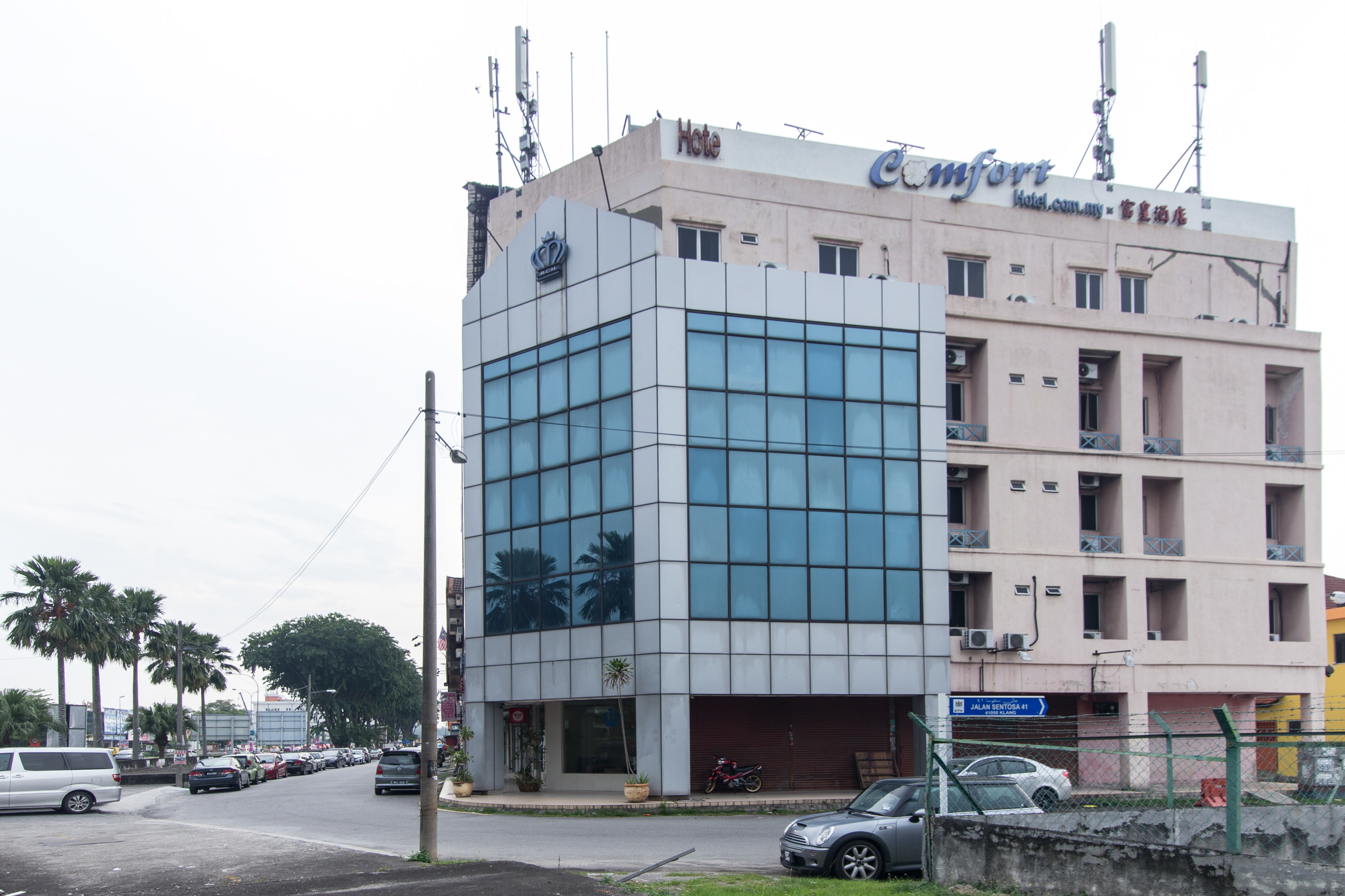 Super OYO 447 Comfort Hotel Meru in KLANG