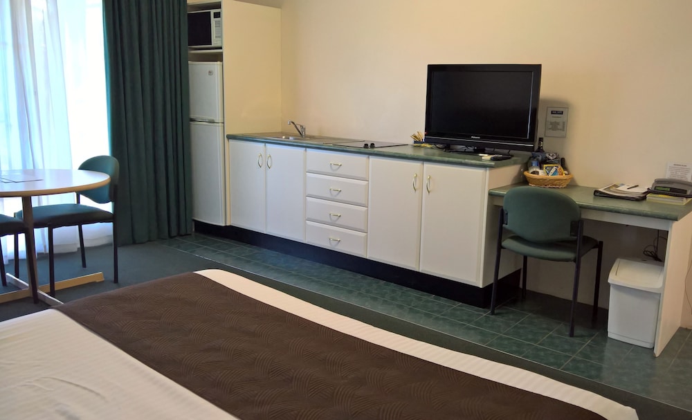 Mid City Motor Inn Singleton 34/47
