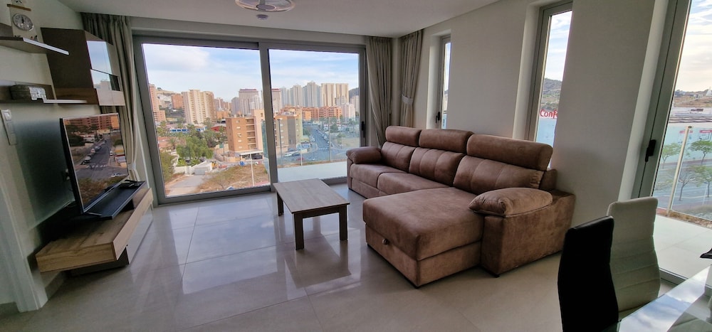 Apartamentos Oasis De La Cala 20/45