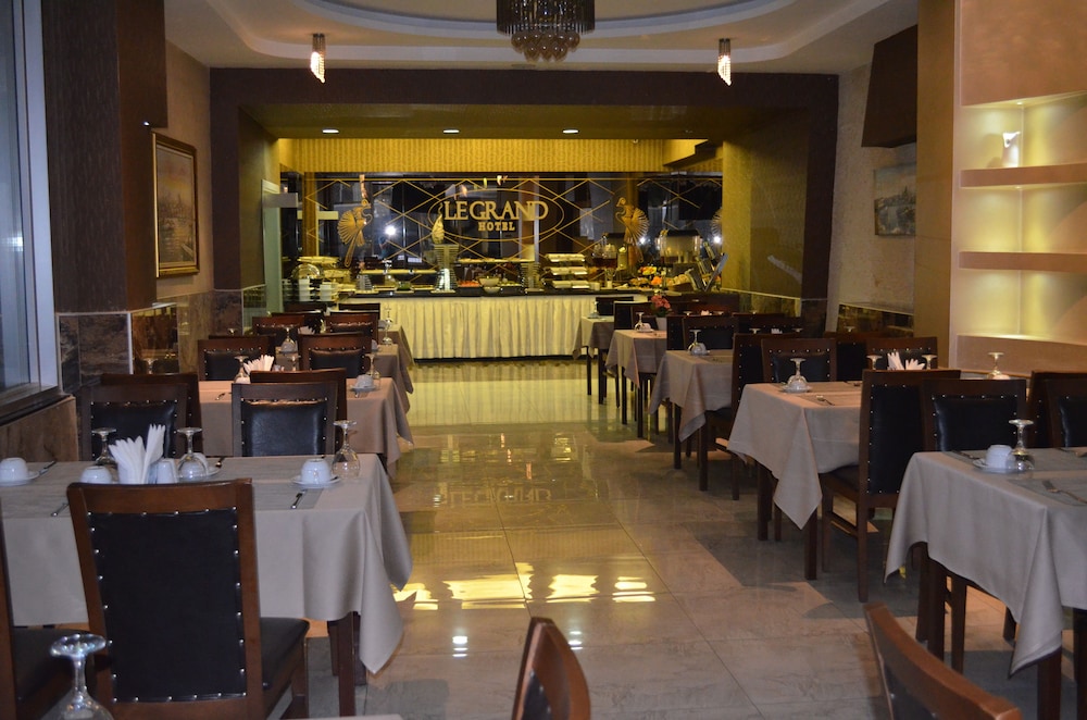 Otel Le Grand 19/22