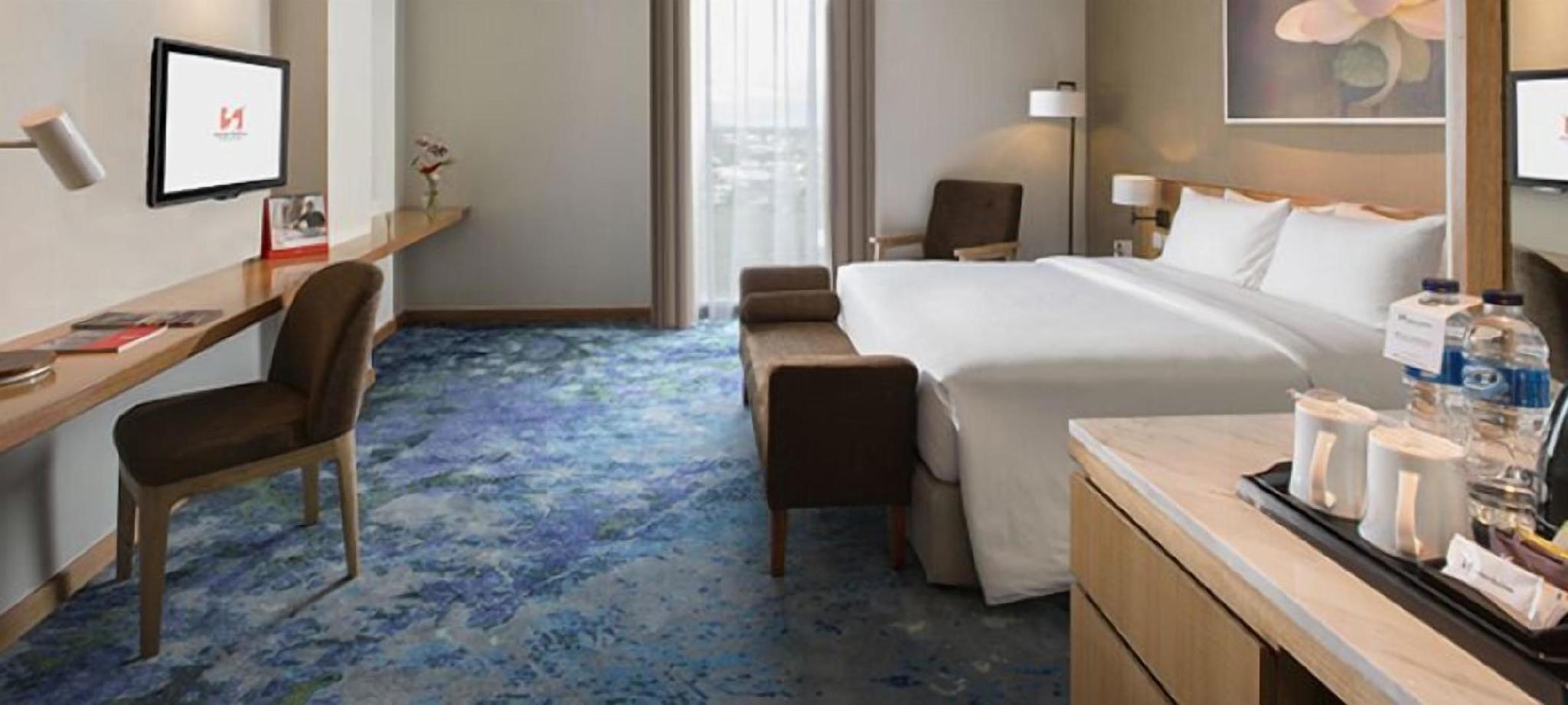 Grand, Deluxe, Tower One