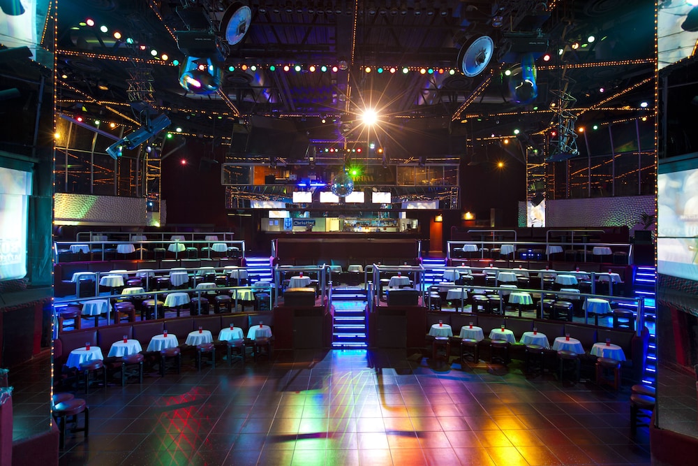 Krystal Ixtapa All Inclusive 64/76
