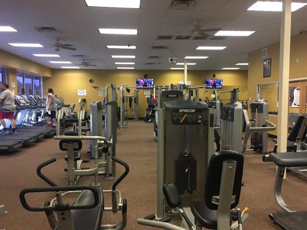 Quality Inn & Suites Kenedy - Karnes City 22/32