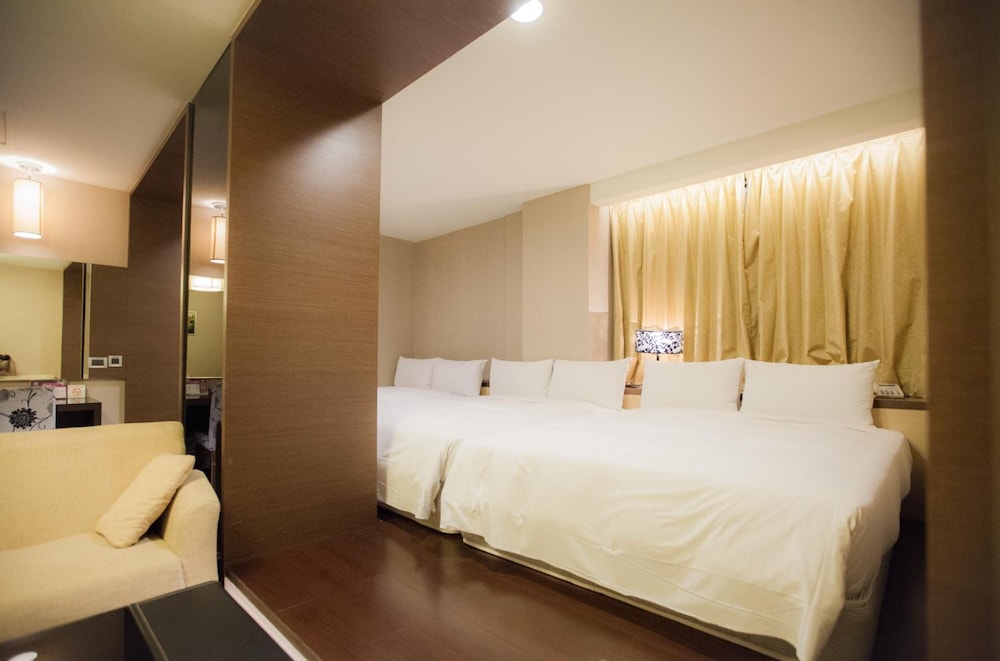 Kai Shen Sinsu Hotel 32/55