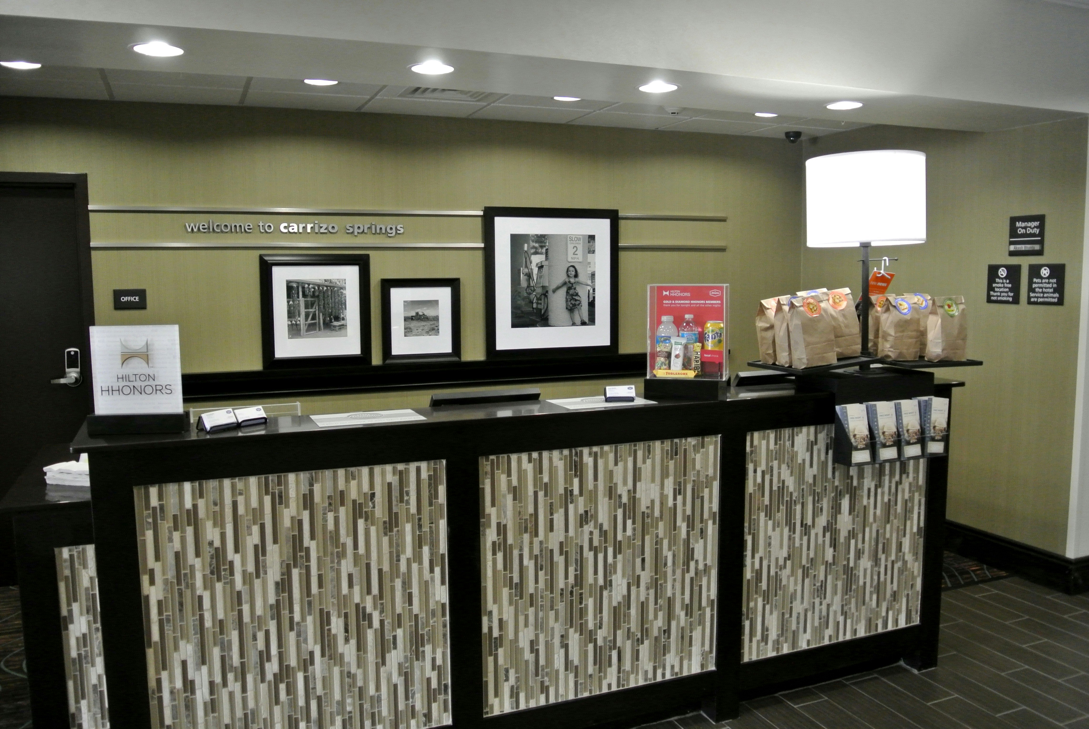 Lobby at Hampton Inn Carrizo Springs, CARRIZO SPRINGS - TX