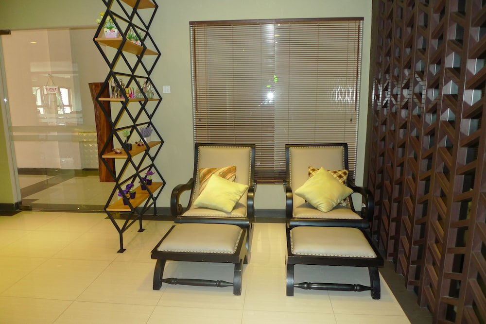 LOMBOK GARDEN HOTEL 40/70