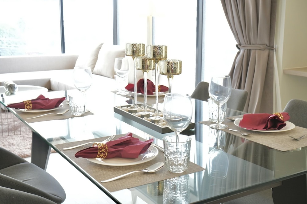 Thaya Hotel Bangkok 34/39