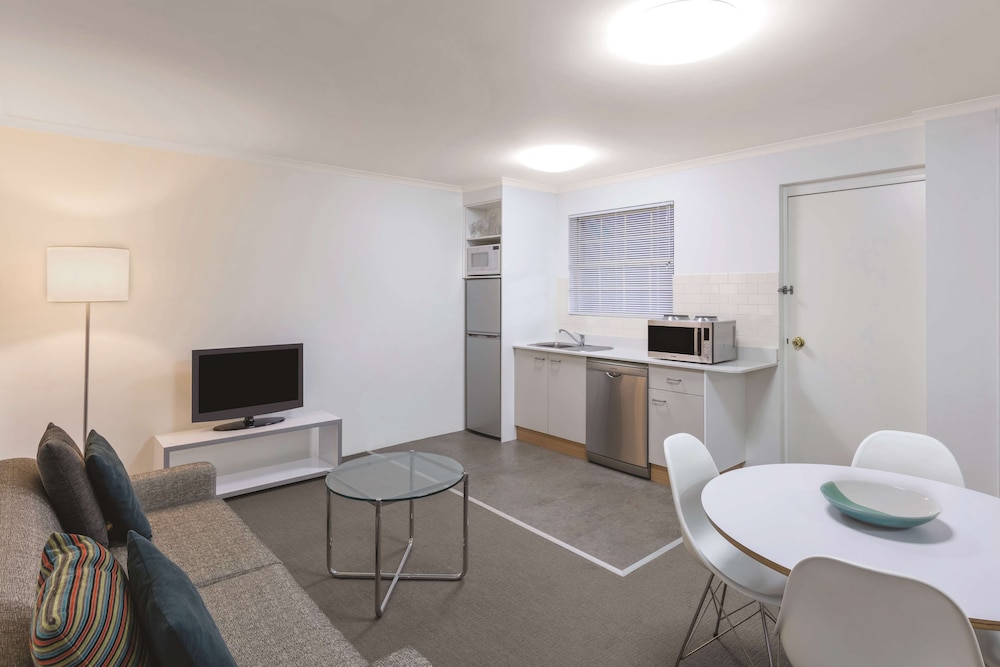 Adina Serviced Apartments Canberra Kingston 52/62