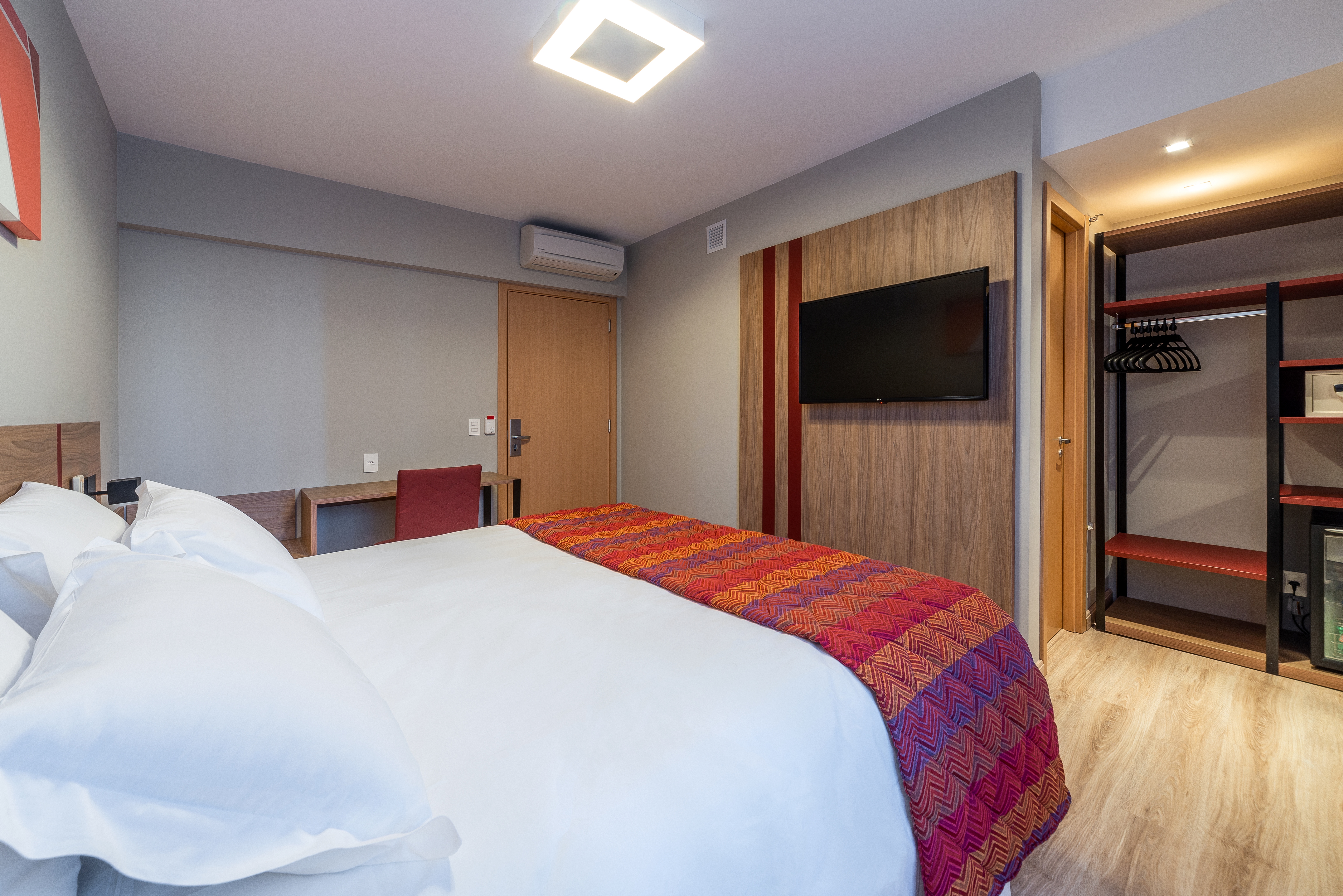 STILO, DOUBLE BED