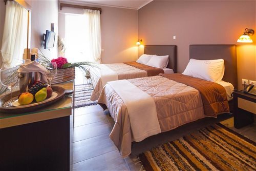 Room, Double Bed