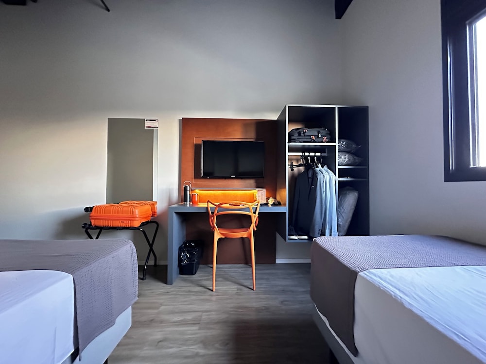 BEST GUEST HOTEL 24/72