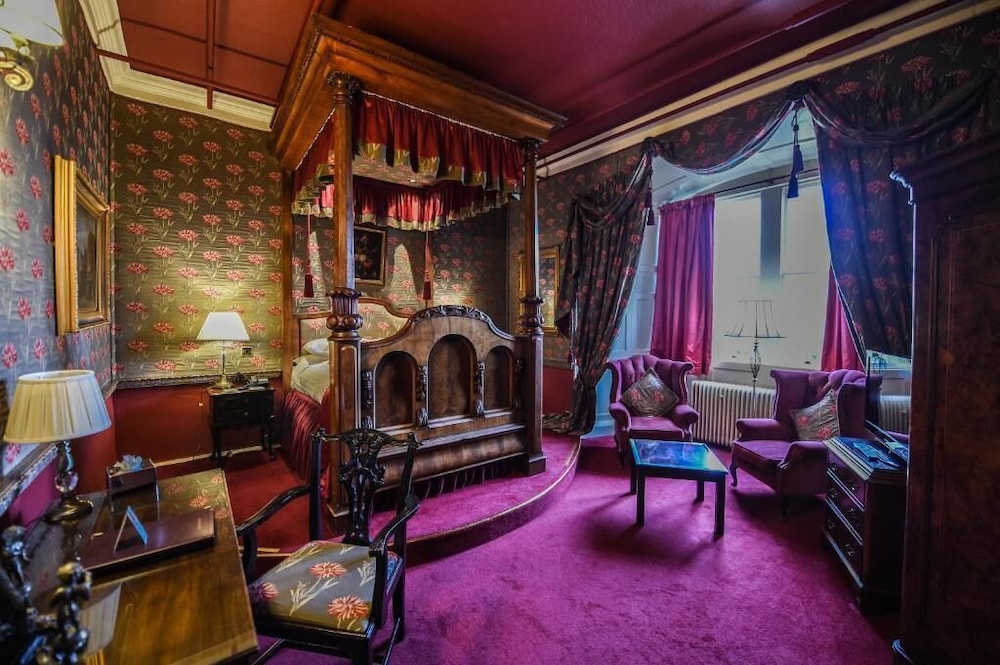 Lumley Castle 44/72