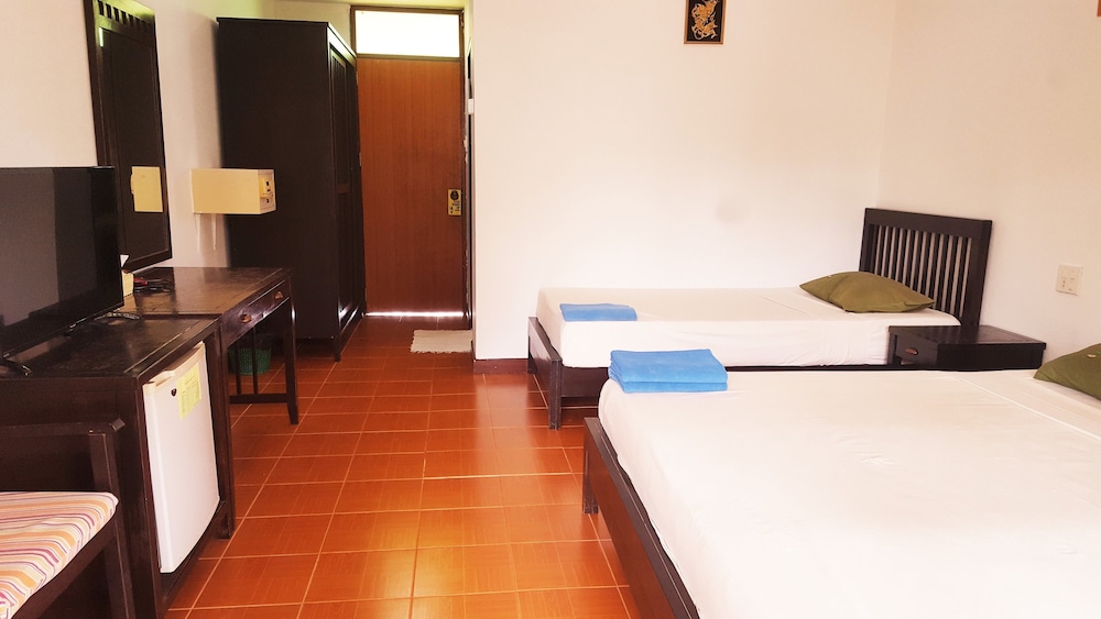 First Villa Beach Resort 26/75