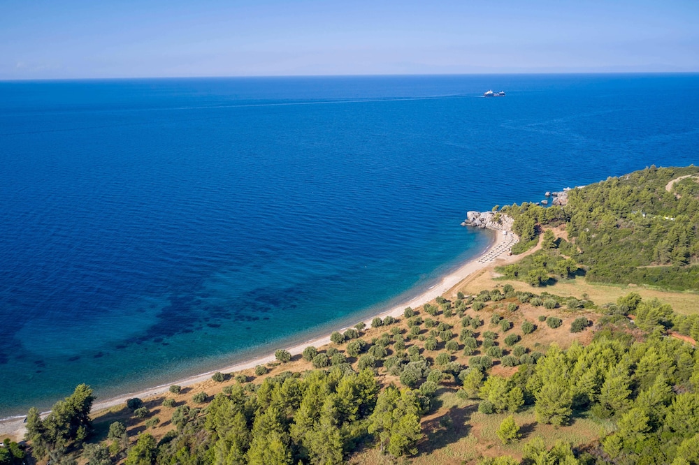 Zeus Eleva Ajul, a Registry Collection Hotel 80/83