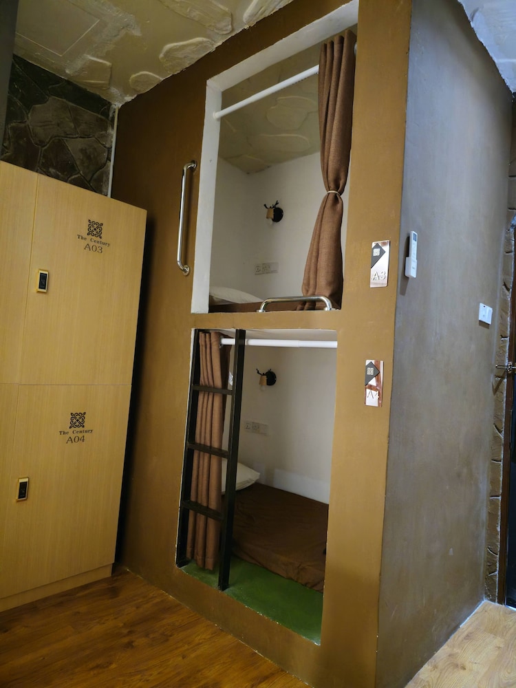 The Century Boutique Hotel George Town 59/60