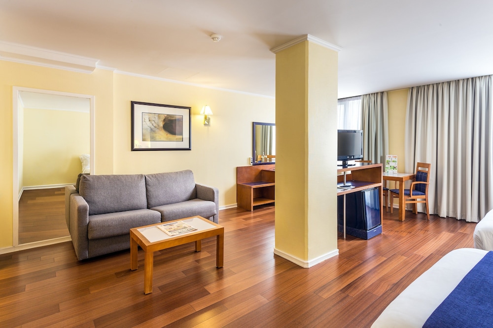 Holiday Inn Lisbon 42/77