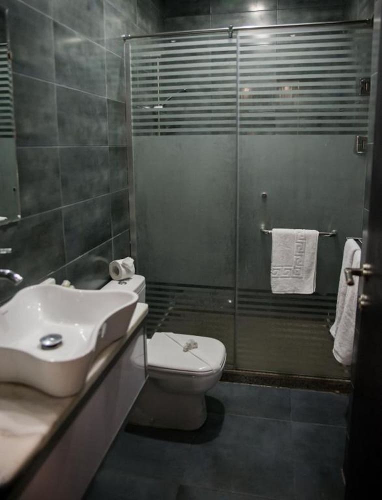 Marvel Stone Hotel 34/38