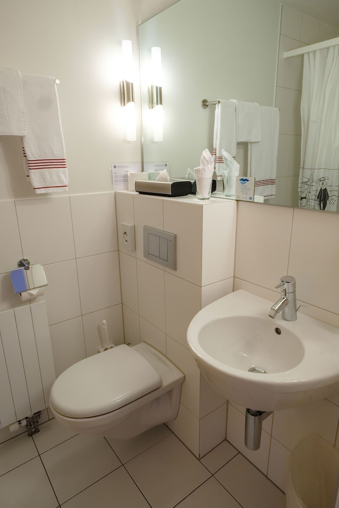 Hotel Seaside ABZ Spiez 30/39