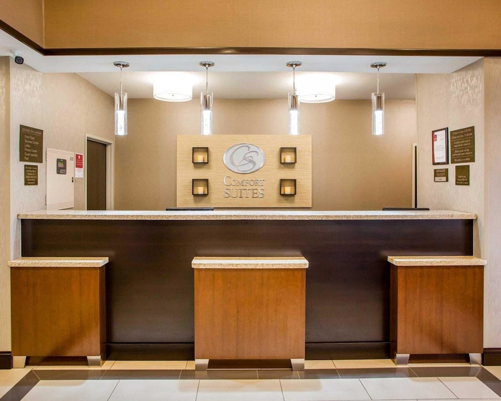 Comfort Suites Columbus West- Hilliard 7/46