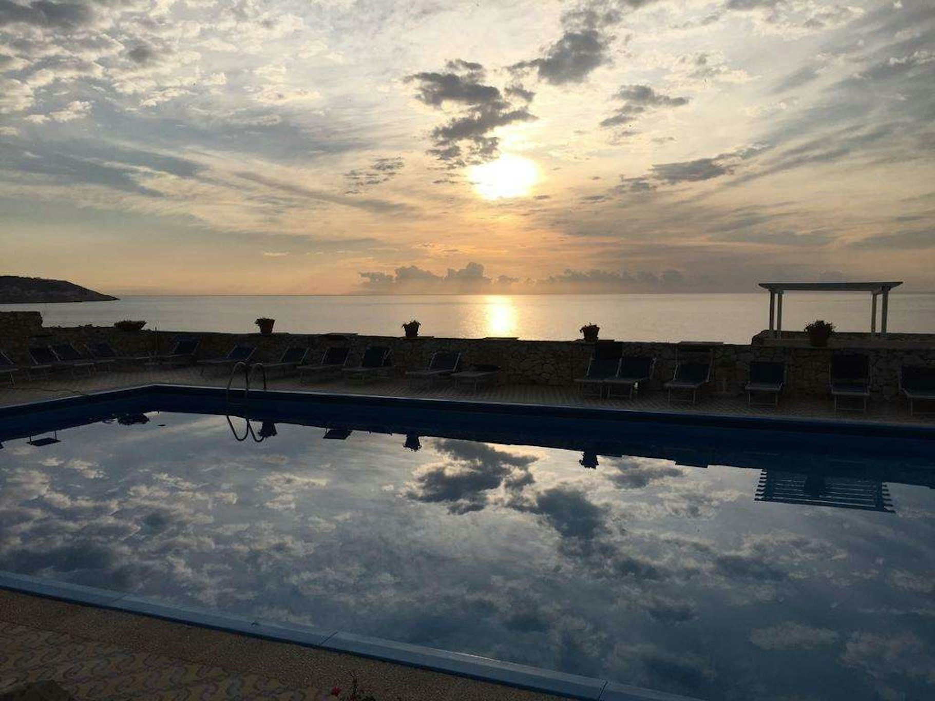 HOTEL PICCOLO MONDO 68/75