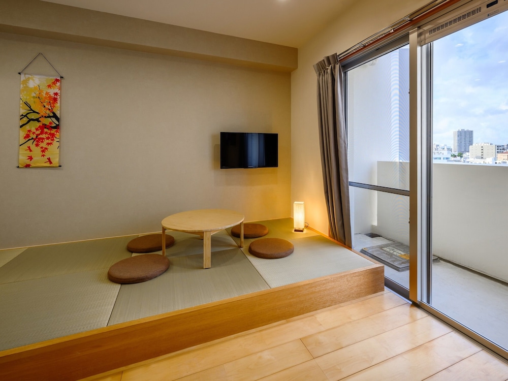 Condominium L's Inn 27/48