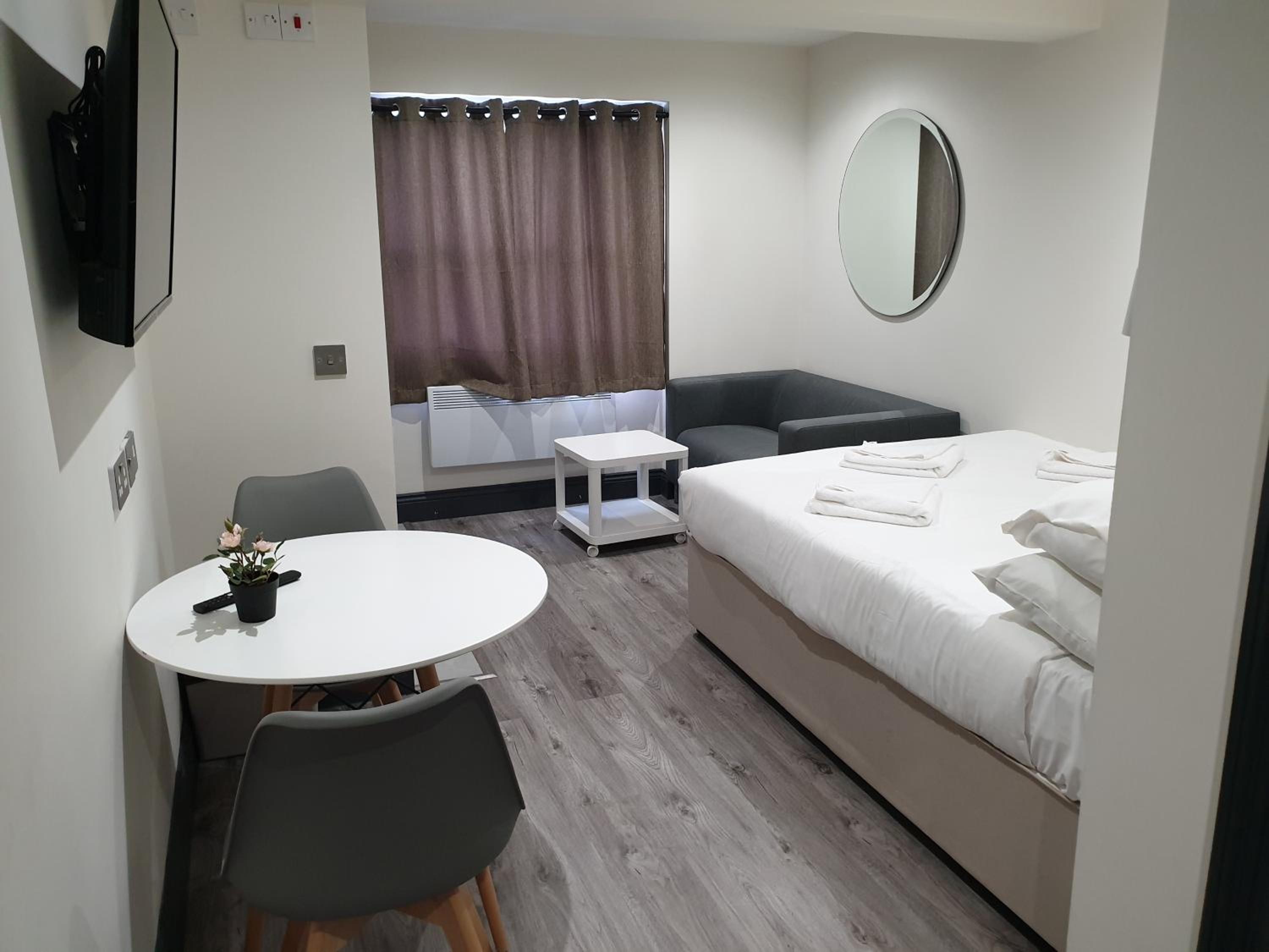 Deluxe, Studio, Double Bed