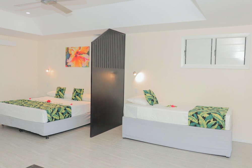 Nakelo Treasure Island Resort and Spa 13/46