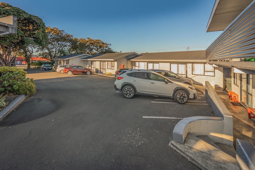 Fiesta Court Motel 7/22