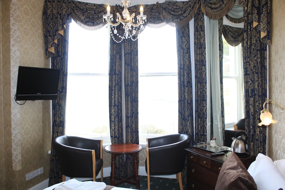 Headlands Hotel 23/33