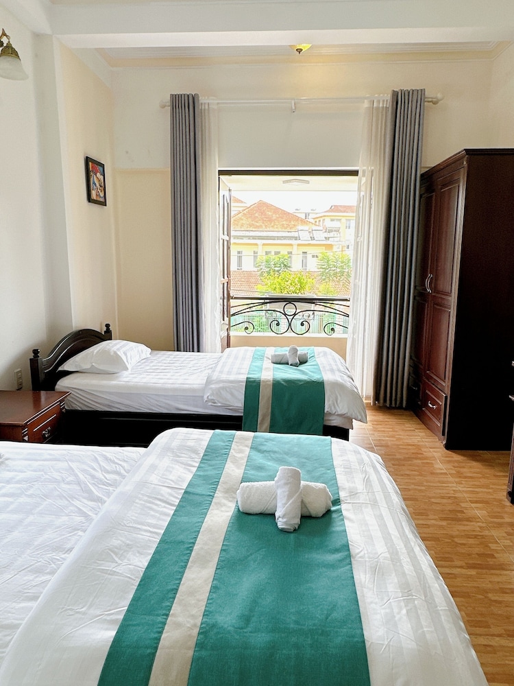 Le Petit Paris Hotel Dalat 28/67
