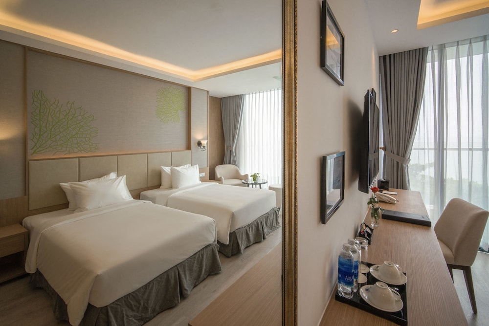Navada Beach Hotel 27/74