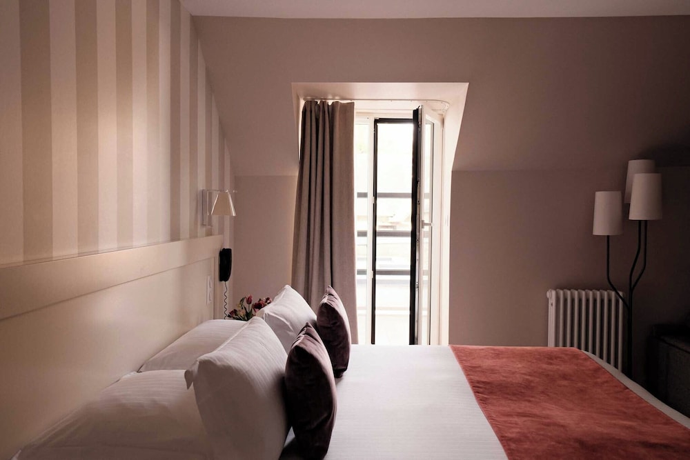 Logis Hotel and restaurant La Pension du Moulin 11/50