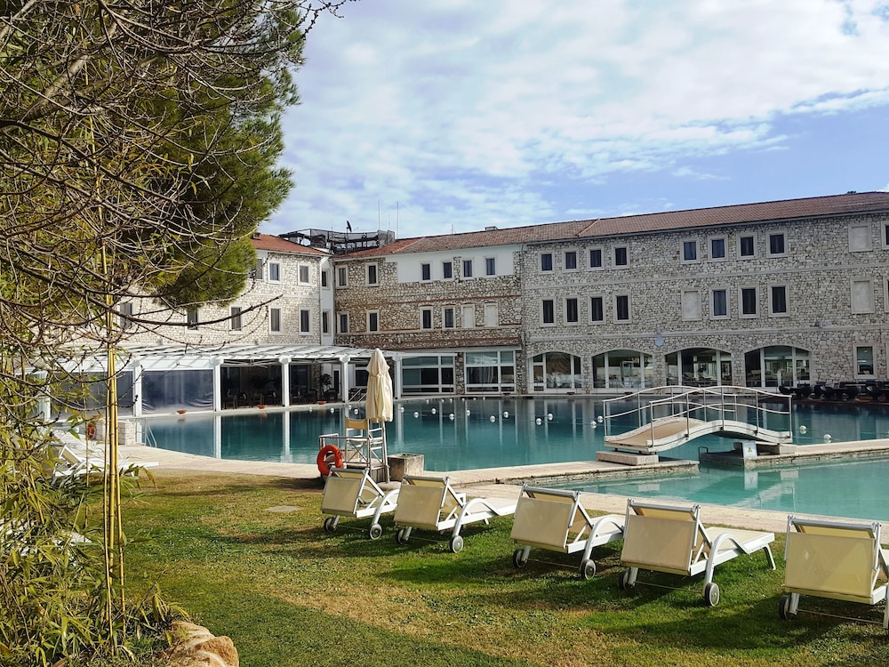 Saturnia Tuscany Hotel 4/70
