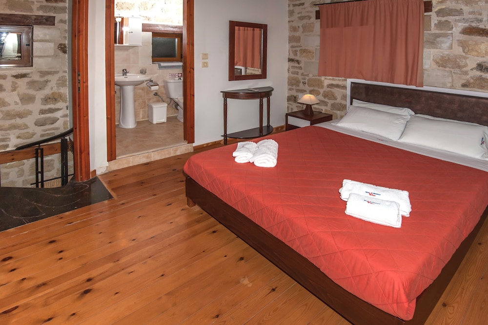 Stavromenos Villas 4/22