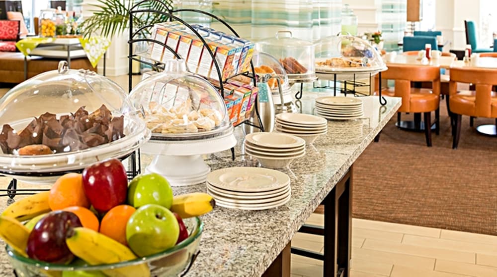 Hilton Garden Inn Plymouth, MA 38/48