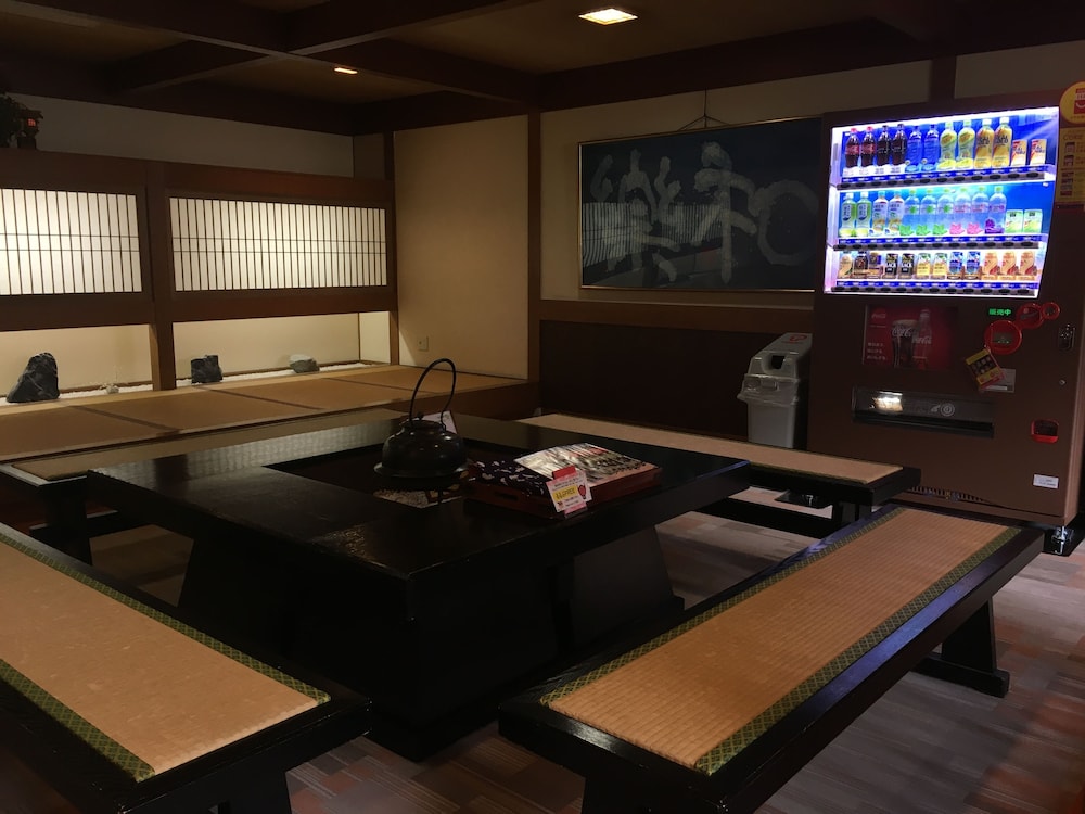 Okada Ryokan Warakutei 45/50