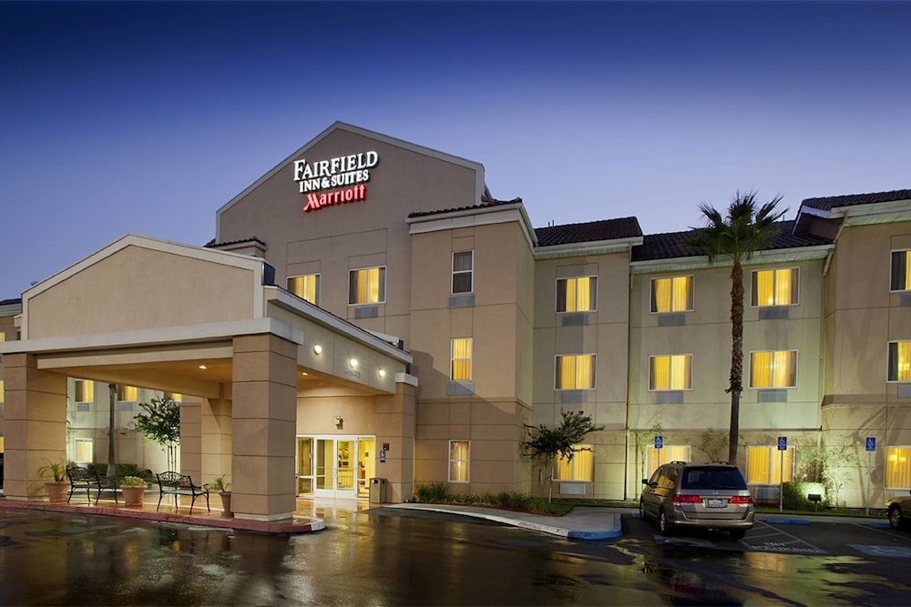 Fairfield Inn And Suites San Bernardino 1/47